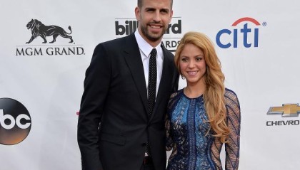 乐鱼官网-皮克咋追到夏奇拉？“我要赢世界杯 只为再见到你”